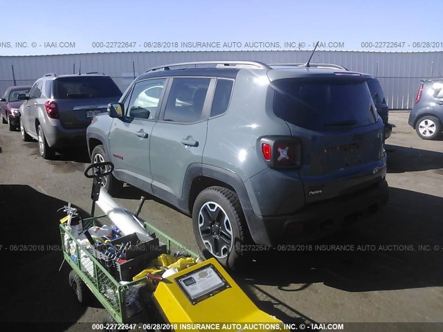 ZACCJBCT9GPC88715 - 2016 JEEP RENEGADE TRAILHAWK GRAY photo 3