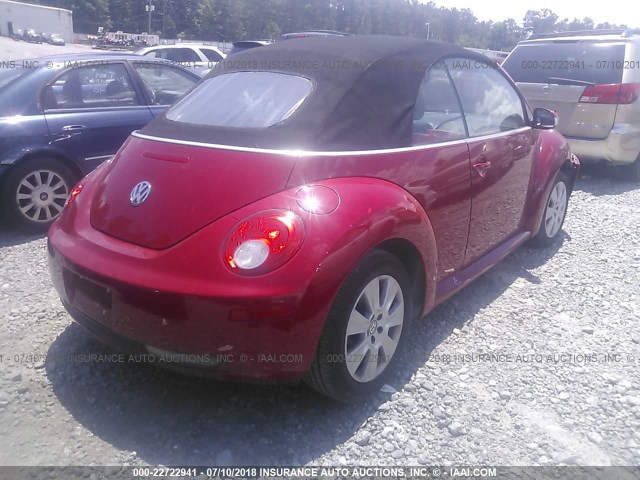 3VWPF31Y38M417086 - 2008 VOLKSWAGEN NEW BEETLE CONVERTIBLE S RED photo 4