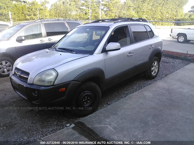 KM8JN12D85U190105 - 2005 HYUNDAI TUCSON GLS/LX SILVER photo 2