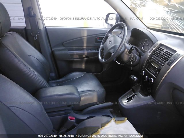 KM8JN12D85U190105 - 2005 HYUNDAI TUCSON GLS/LX SILVER photo 5