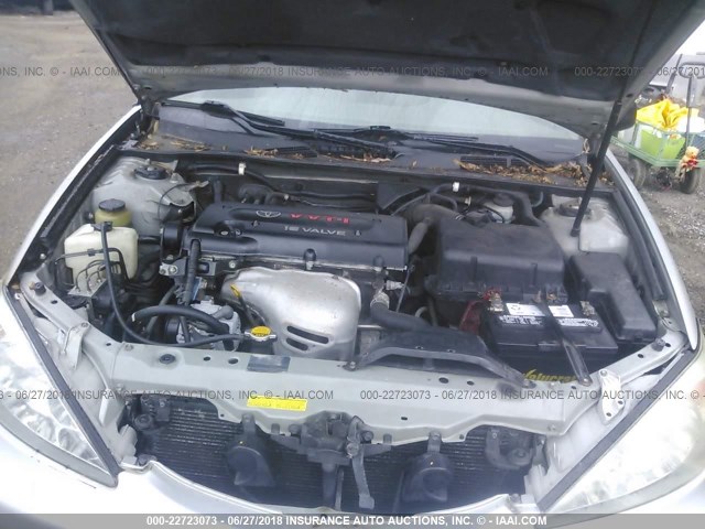 4T1BE32K93U125467 - 2003 TOYOTA CAMRY LE/XLE/SE ვერცხლისფერი ფოტო 10