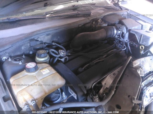 1FAFP38353W154958 - 2003 FORD FOCUS ZTS GRAY photo 10