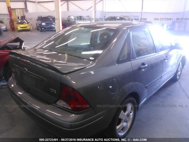 1FAFP38353W154958 - 2003 FORD FOCUS ZTS GRAY photo 4