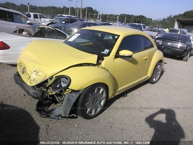 3VWJP7AT3CM603427 - 2012 VOLKSWAGEN BEETLE YELLOW photo 2