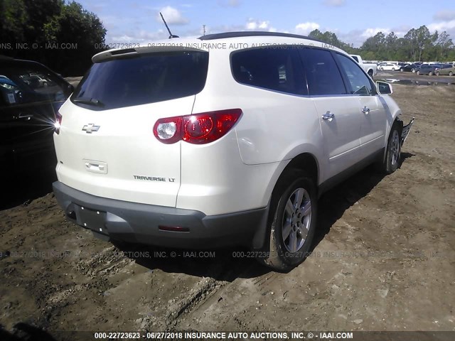 1GNKVJED3CJ111093 - 2012 CHEVROLET TRAVERSE LT WHITE photo 4