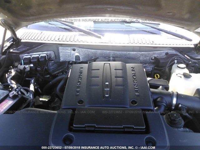 5LMJJ2J50BEJ00704 - 2011 LINCOLN NAVIGATOR 灰色 照片 10