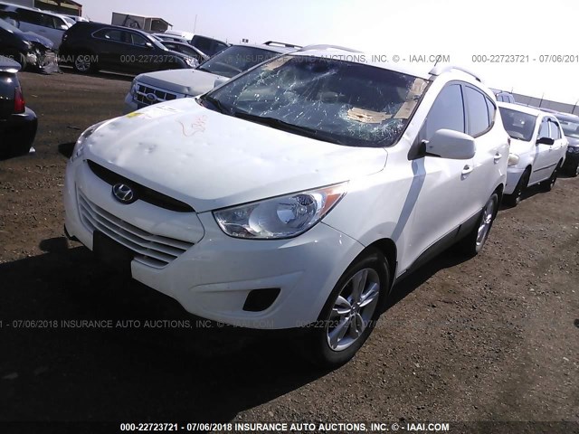 KM8JU3AC7BU155008 - 2011 HYUNDAI TUCSON GLS/LIMITED WHITE photo 2