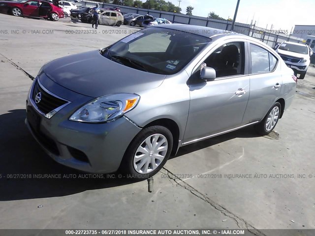 3N1CN7AP7CL932631 - 2012 NISSAN VERSA S/SV/SL SILVER photo 2