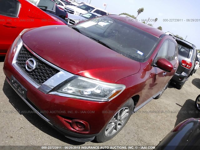 5N1AR2MN4EC710564 - 2014 NISSAN PATHFINDER S/SV/SL/PLATINUM RED photo 2