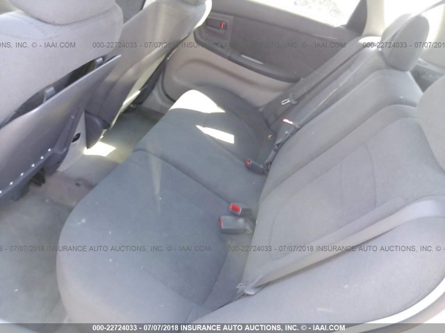 KNAFE161465222230 - 2006 KIA SPECTRA5 SILVER photo 8