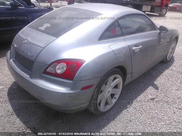 1C3AN69L35X054501 - 2005 CHRYSLER CROSSFIRE LIMITED SILVER photo 4