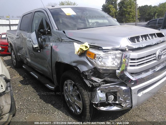 5TFGY5F18EX164146 - 2014 TOYOTA TUNDRA CREWMAX PLATINUM Silber Foto 6