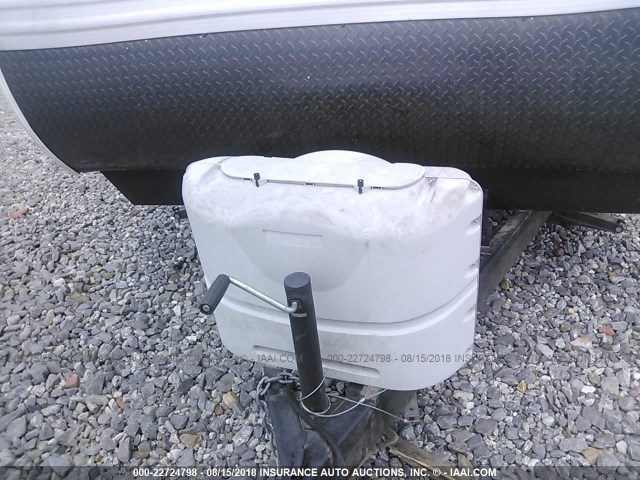 5SFPB3321EE273270 - 2014 HEARTLAND PROWLER  WHITE photo 10