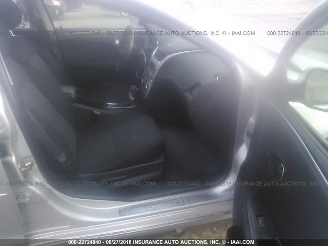 1G1ZC5EUXCF270290 - 2012 CHEVROLET MALIBU 1LT 白色 照片 5