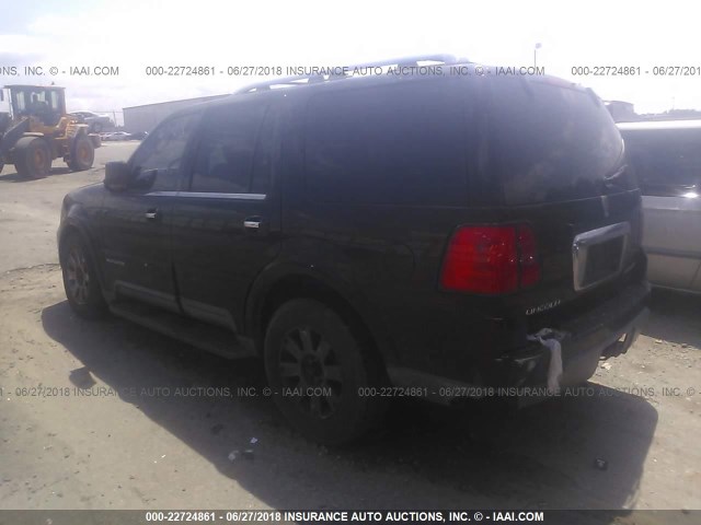 5LMFU27R04LJ12115 - 2004 LINCOLN NAVIGATOR BLACK photo 3
