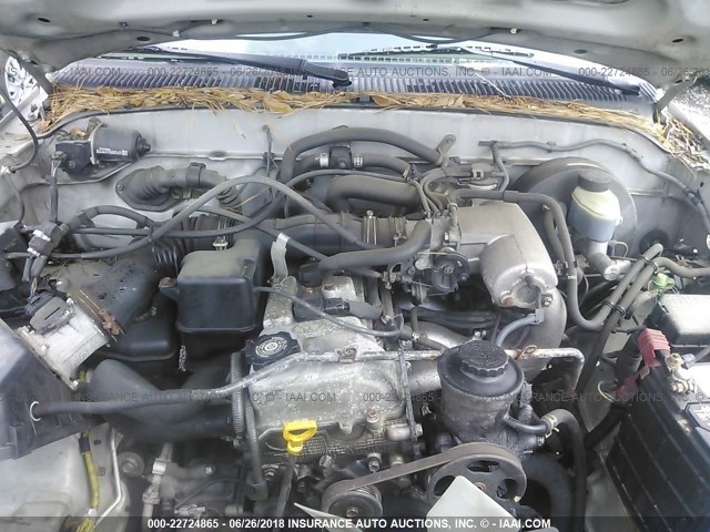 5TESM92N32Z079449 - 2002 TOYOTA TACOMA XTRACAB PRERUNNER ვერცხლისფერი ფოტო 10