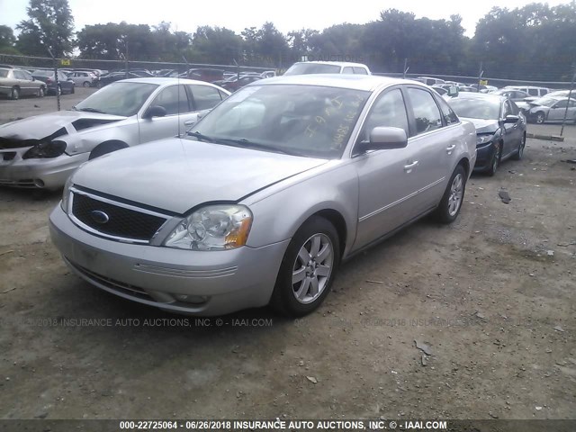 1FAFP24116G136485 - 2006 FORD FIVE HUNDRED SEL SILVER photo 2