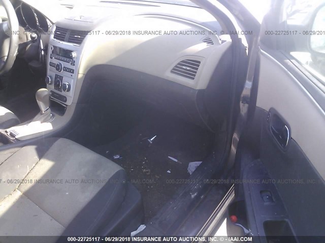 1G1ZA5EU6CF185923 - 2012 CHEVROLET MALIBU LS ნაცრისფერი ფოტო 5