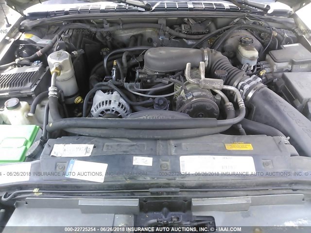 1GKDT13W3X2538015 - 1999 GMC JIMMY SILVER photo 10