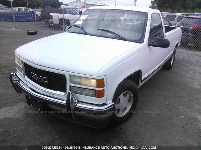 1GTEC14R5VE551160 - 1997 GMC SIERRA C1500 WHITE photo 2