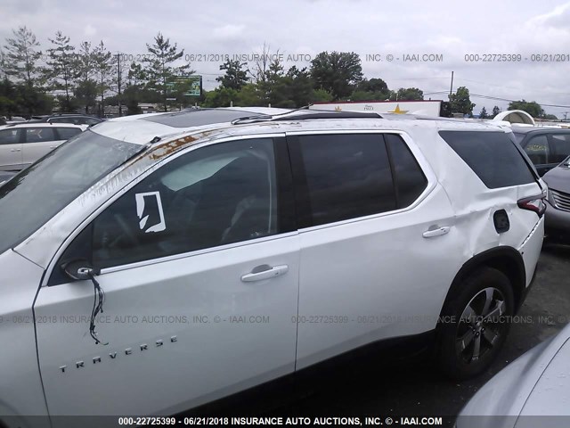 1GNEVHKW6JJ162094 - 2018 CHEVROLET TRAVERSE LT WHITE photo 6