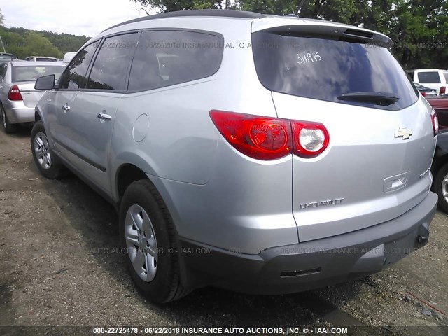 1GNER13D39S117080 - 2009 CHEVROLET TRAVERSE LS SILVER photo 3