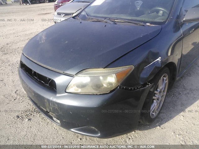 JTKDE177760100092 - 2006 TOYOTA SCION TC 灰色 照片 6