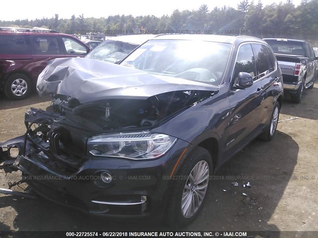 5UXKS4C36H0U05242 - 2017 BMW X5 XDRIVE35D GRAY photo 2