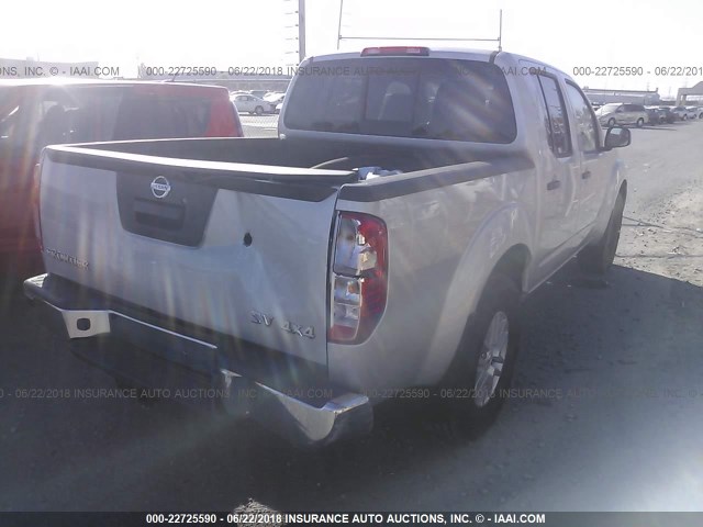 1N6AD0EV1JN742258 - 2018 NISSAN FRONTIER S/SV/SL/PRO-4X SILVER photo 4