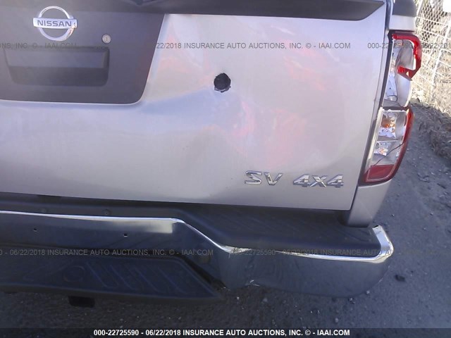 1N6AD0EV1JN742258 - 2018 NISSAN FRONTIER S/SV/SL/PRO-4X SILVER photo 6