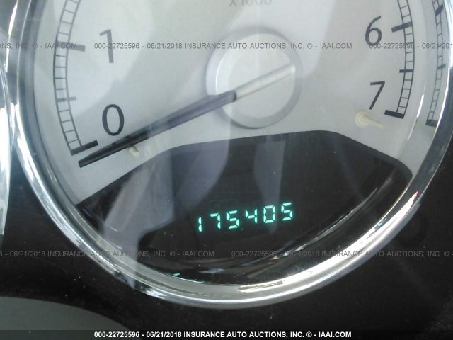 1A8HX58N88F130816 - 2008 CHRYSLER ASPEN LIMITED Argent photo 7