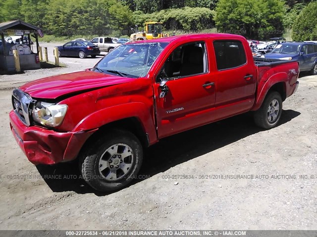 5TELU42N75Z120435 - 2005 TOYOTA TACOMA DOUBLE CAB RED photo 2