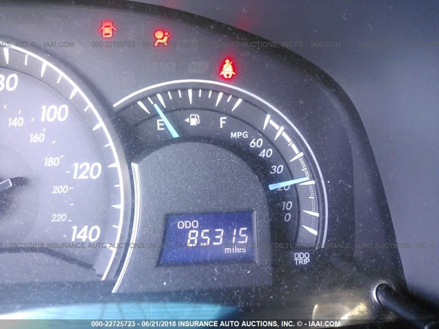 4T1BF1FK1CU529889 - 2012 TOYOTA CAMRY SE/LE/XLE WHITE photo 7