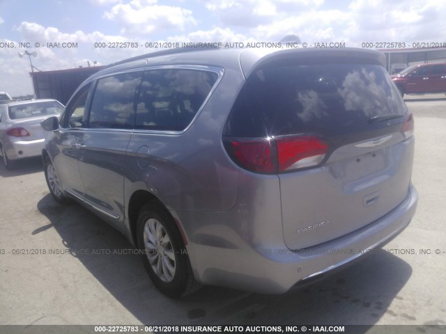 2C4RC1BGXHR687908 - 2017 CHRYSLER PACIFICA TOURING L ვერცხლისფერი ფოტო 3