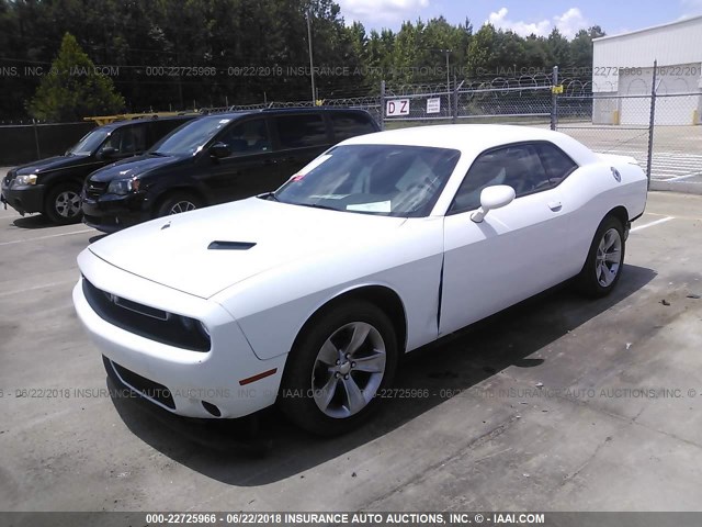 2C3CDZAG0JH241947 - 2018 DODGE CHALLENGER SXT WHITE photo 2