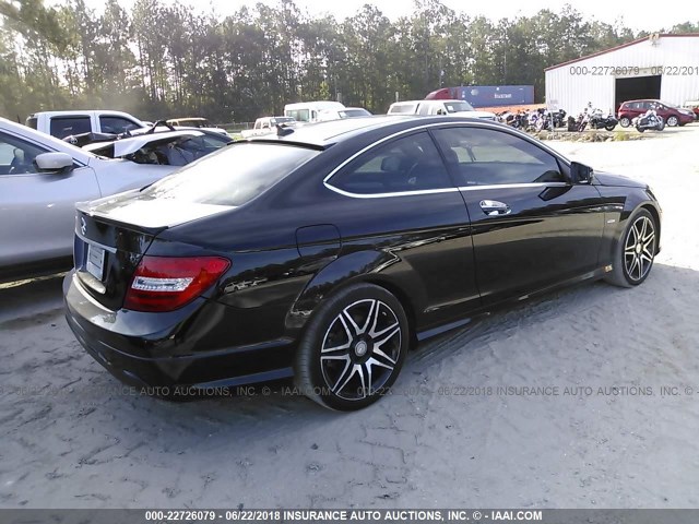 WDDGJ4HB4EG258714 - 2014 MERCEDES-BENZ C 250 BLACK photo 4