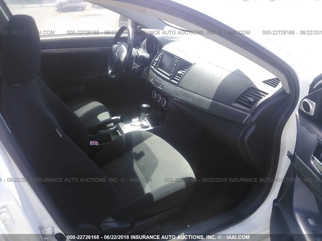 JA3AU86U38U002992 - 2008 MITSUBISHI LANCER GTS თეთრი ფოტო 5