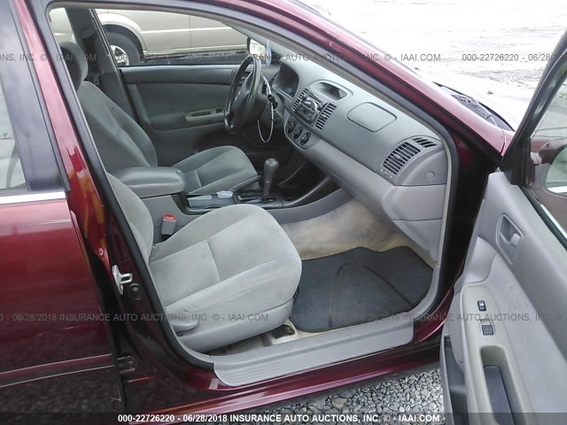 4T1BE32K84U334684 - 2004 TOYOTA CAMRY LE/XLE/SE 勃艮第红 照片 5