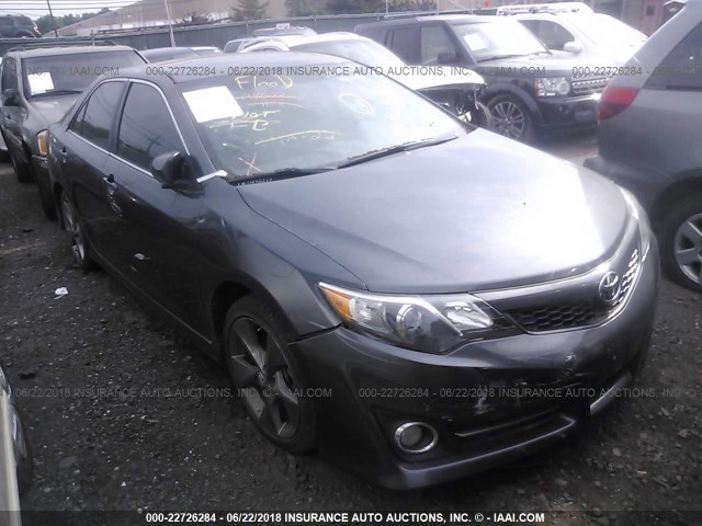 4T1BK1FK7CU008154 - 2012 TOYOTA CAMRY SE/XLE GRAY photo 1