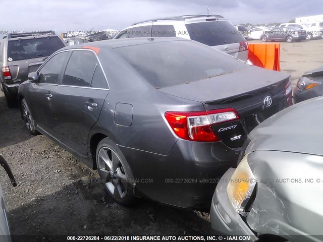 4T1BK1FK7CU008154 - 2012 TOYOTA CAMRY SE/XLE GRAY photo 3