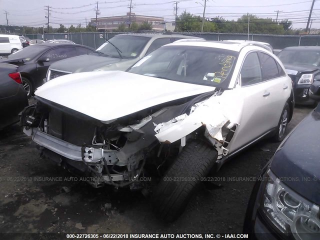 JNRAS18W49M151801 - 2009 INFINITI FX35 WHITE photo 2