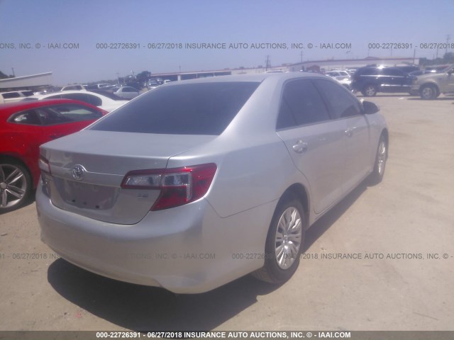 4T4BF1FK1DR332986 - 2013 TOYOTA CAMRY L/SE/LE/XLE SILVER photo 4