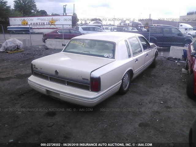 1LNLM83W2TY610211 - 1996 LINCOLN TOWN CAR CARTIER BEIGE photo 4