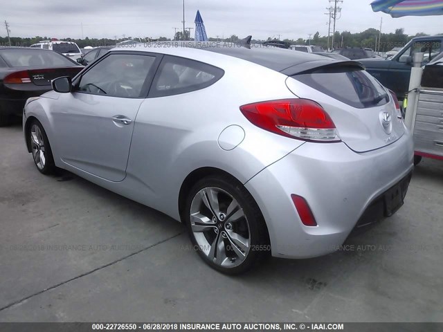 KMHTC6ADXCU030964 - 2012 HYUNDAI VELOSTER SILVER photo 3