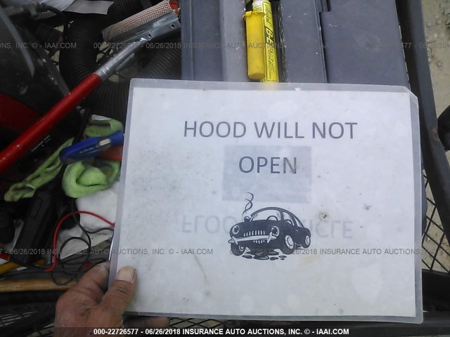 4T1BF1FK6HU654197 - 2017 TOYOTA CAMRY LE/XLE/SE/XSE BLUE photo 10