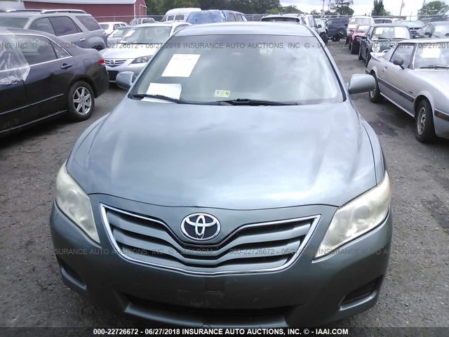 4T1BF3EK6AU542938 - 2010 TOYOTA CAMRY SE/LE/XLE 浅蓝色 照片 6