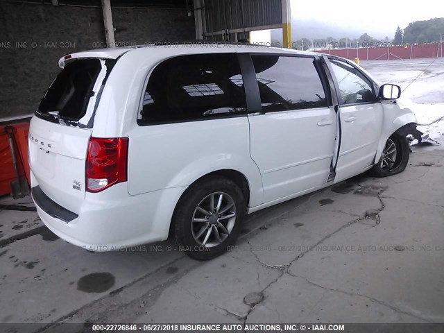 2C4RDGEG1ER385592 - 2014 DODGE GRAND CARAVAN R/T WHITE photo 4