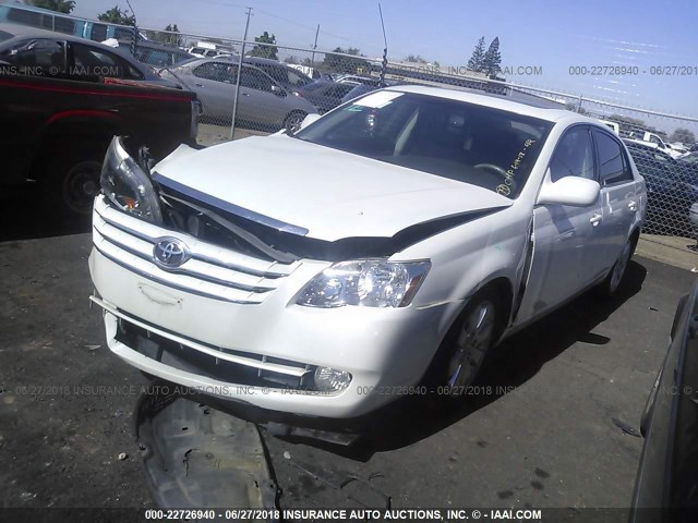 4T1BK36B87U252459 - 2007 TOYOTA AVALON XL/XLS/TOURING/LIMITED WHITE photo 2