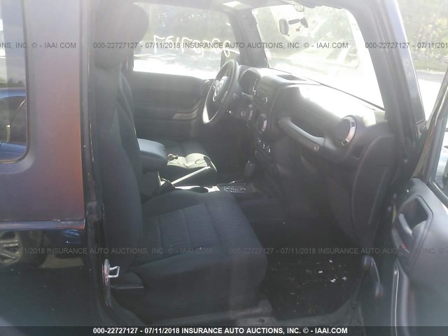 1C4AJWAG7CL180287 - 2012 JEEP WRANGLER SPORT შავი ფოტო 5