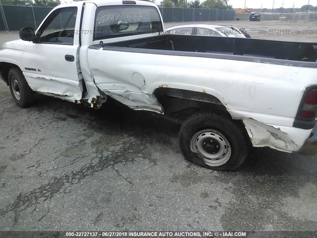 1B7HC16X4WS719334 - 1998 DODGE RAM 1500 WHITE photo 6